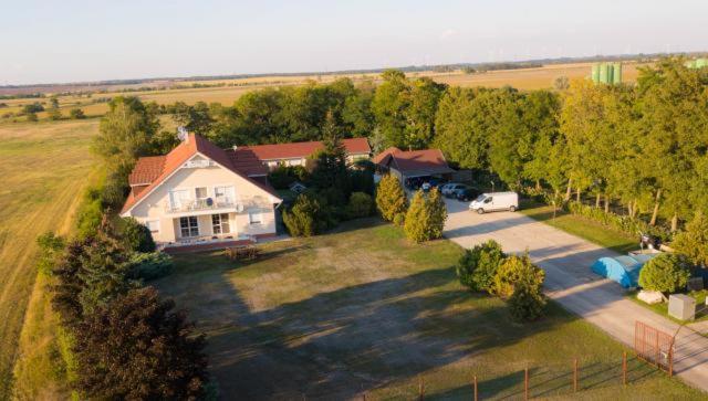 Motel Hummel Per Exterior foto